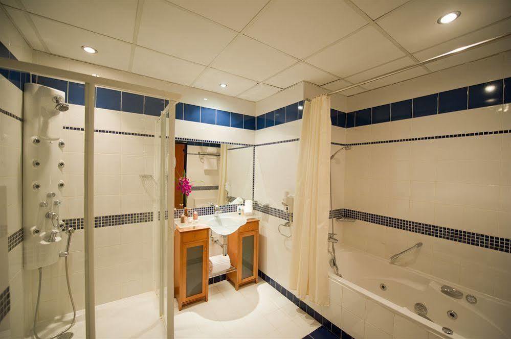 One Pavilion Luxury Serviced Apartments Manama Ngoại thất bức ảnh